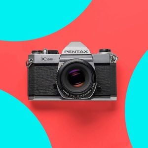 PENTAX K1000 | 35MM FILM CAMERA with 50mm F2 Lens, UV lens, film rolls and strap